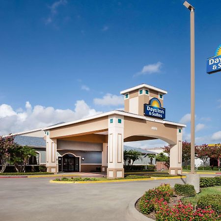 Days Inn & Suites By Wyndham Corpus Christi Central Extérieur photo