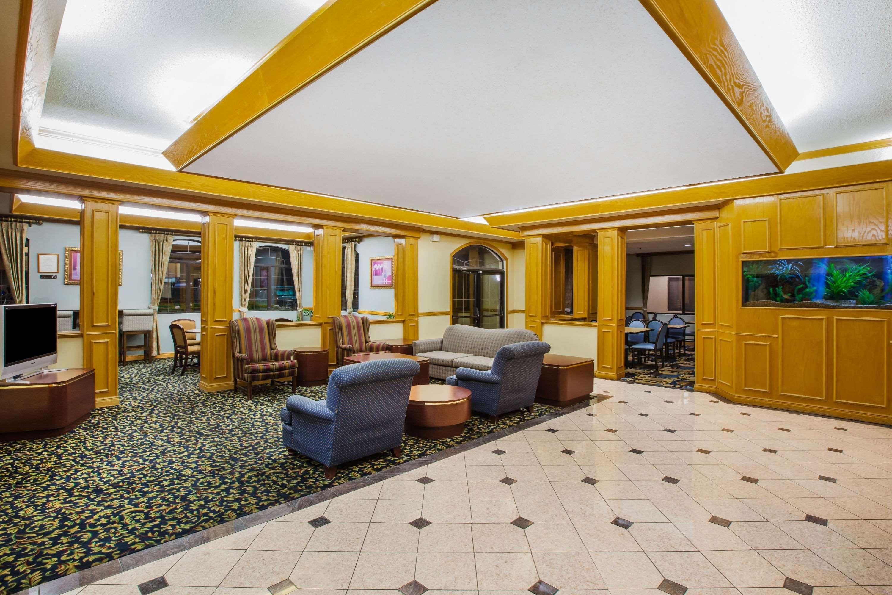 Days Inn & Suites By Wyndham Corpus Christi Central Extérieur photo