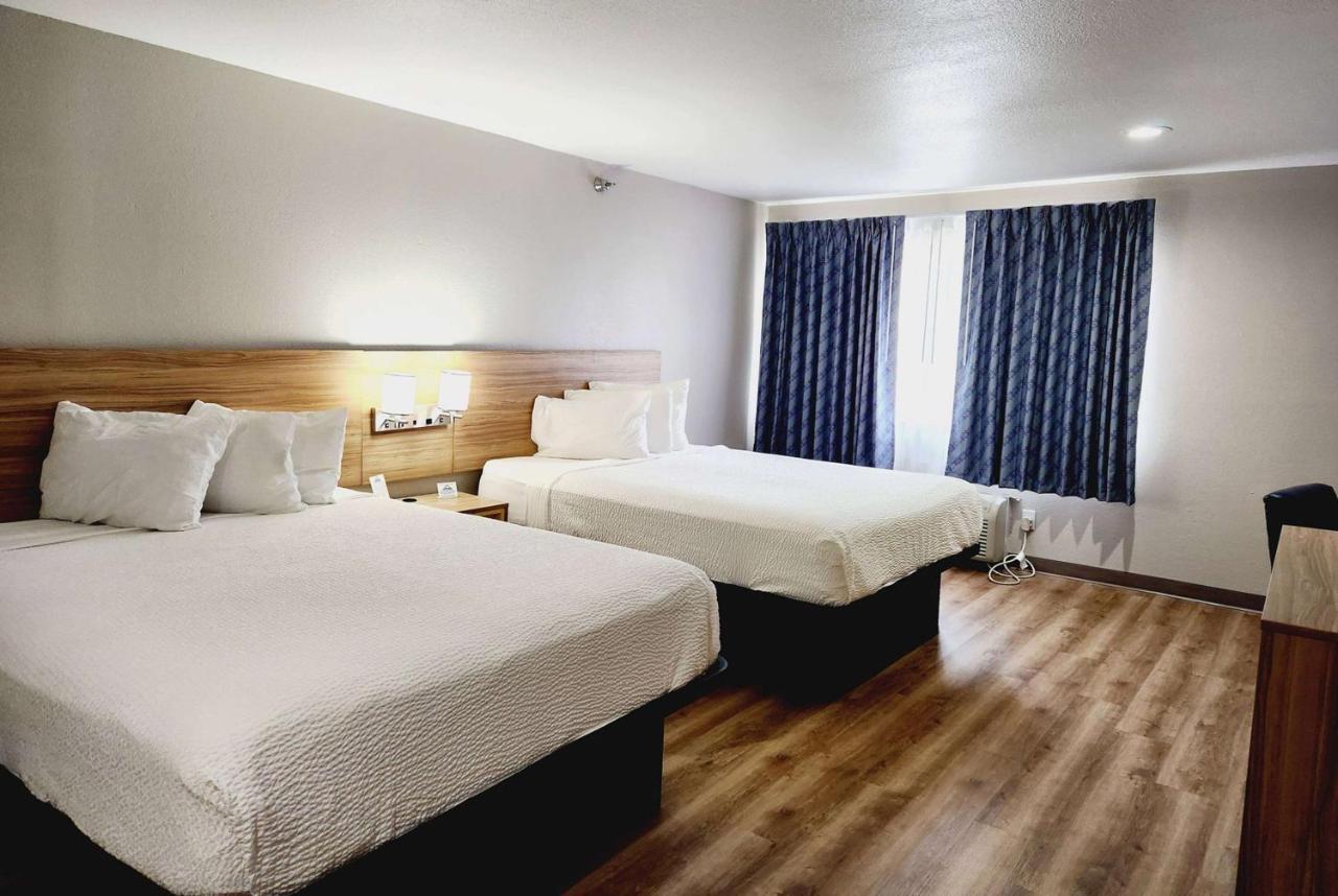 Days Inn & Suites By Wyndham Corpus Christi Central Extérieur photo