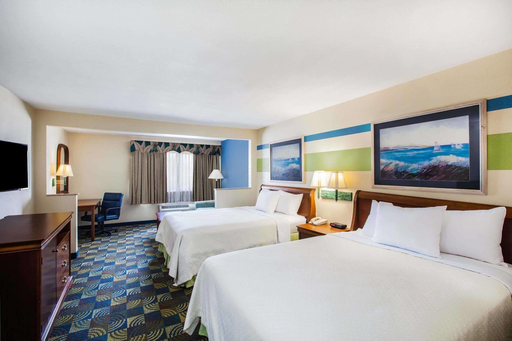 Days Inn & Suites By Wyndham Corpus Christi Central Extérieur photo
