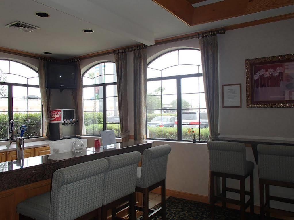Days Inn & Suites By Wyndham Corpus Christi Central Extérieur photo