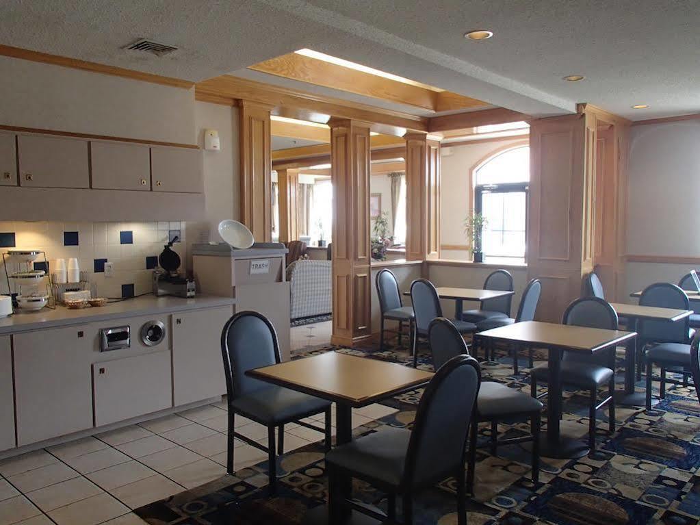 Days Inn & Suites By Wyndham Corpus Christi Central Extérieur photo